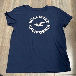 hollister tshirt